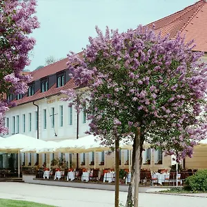 schloss-hotel-dresden-pillnitz.dresdenhotels.net/